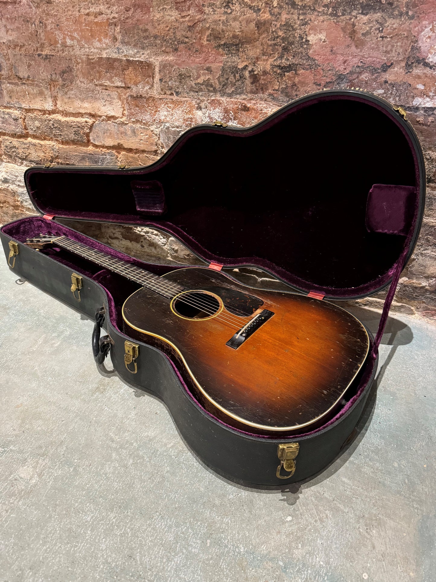 SOLD 1950 Gibson J-45