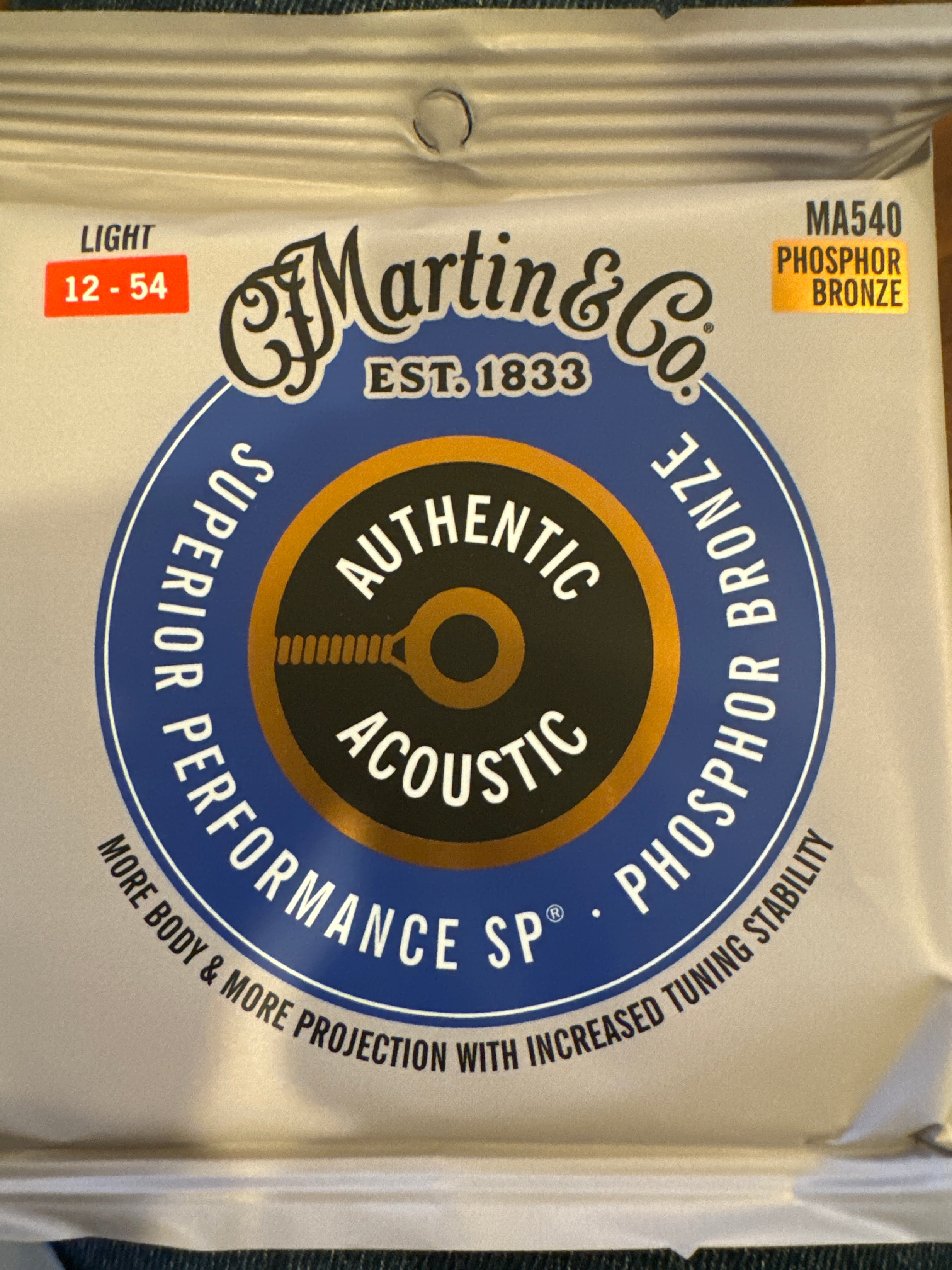 Martin MA540 SP Phosphor Bronze - Confezione da 3 corde leggere Martin MA540 SP Phosphor Bronze - Confezione da 3 corde leggere