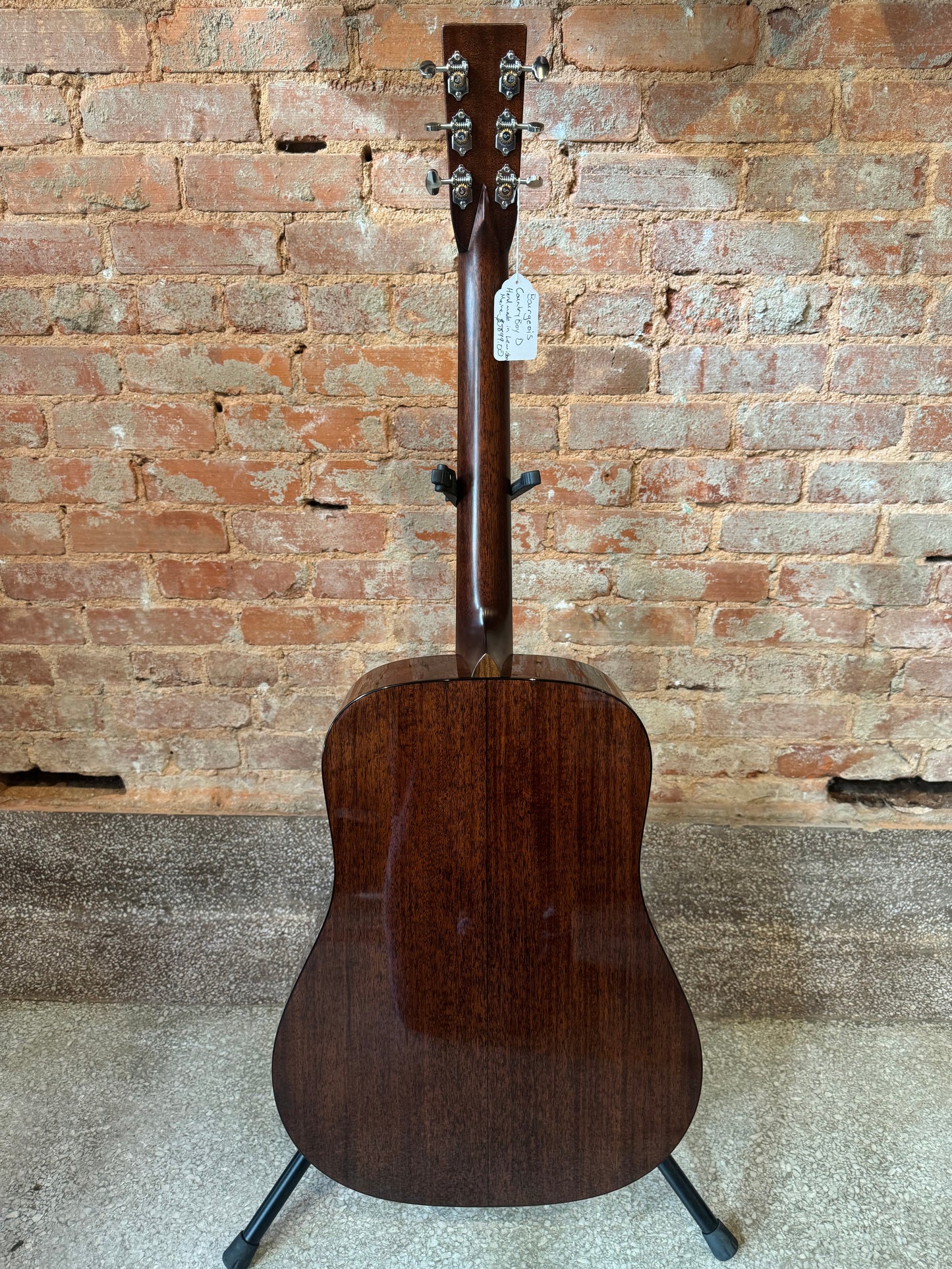 Bourgeois D Country Boy