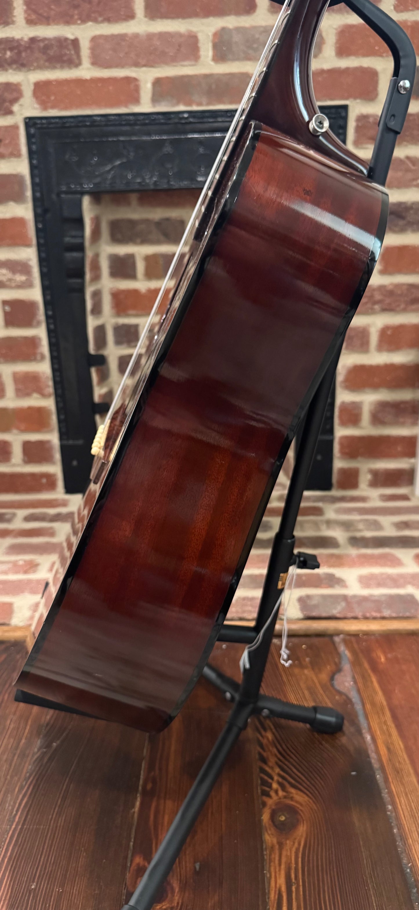 1976 Guild D-25M