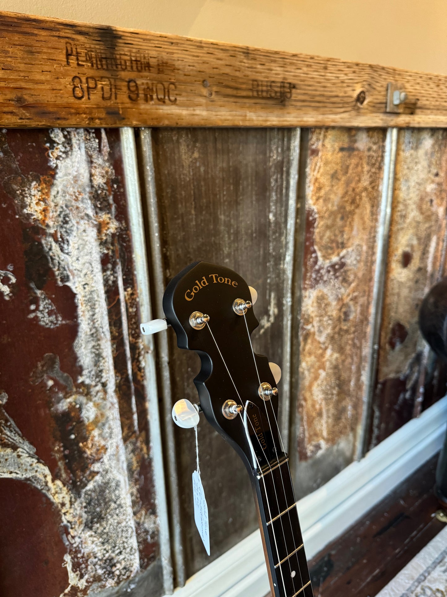 CC-50: Cripple Creek Banjo with Gig Bag