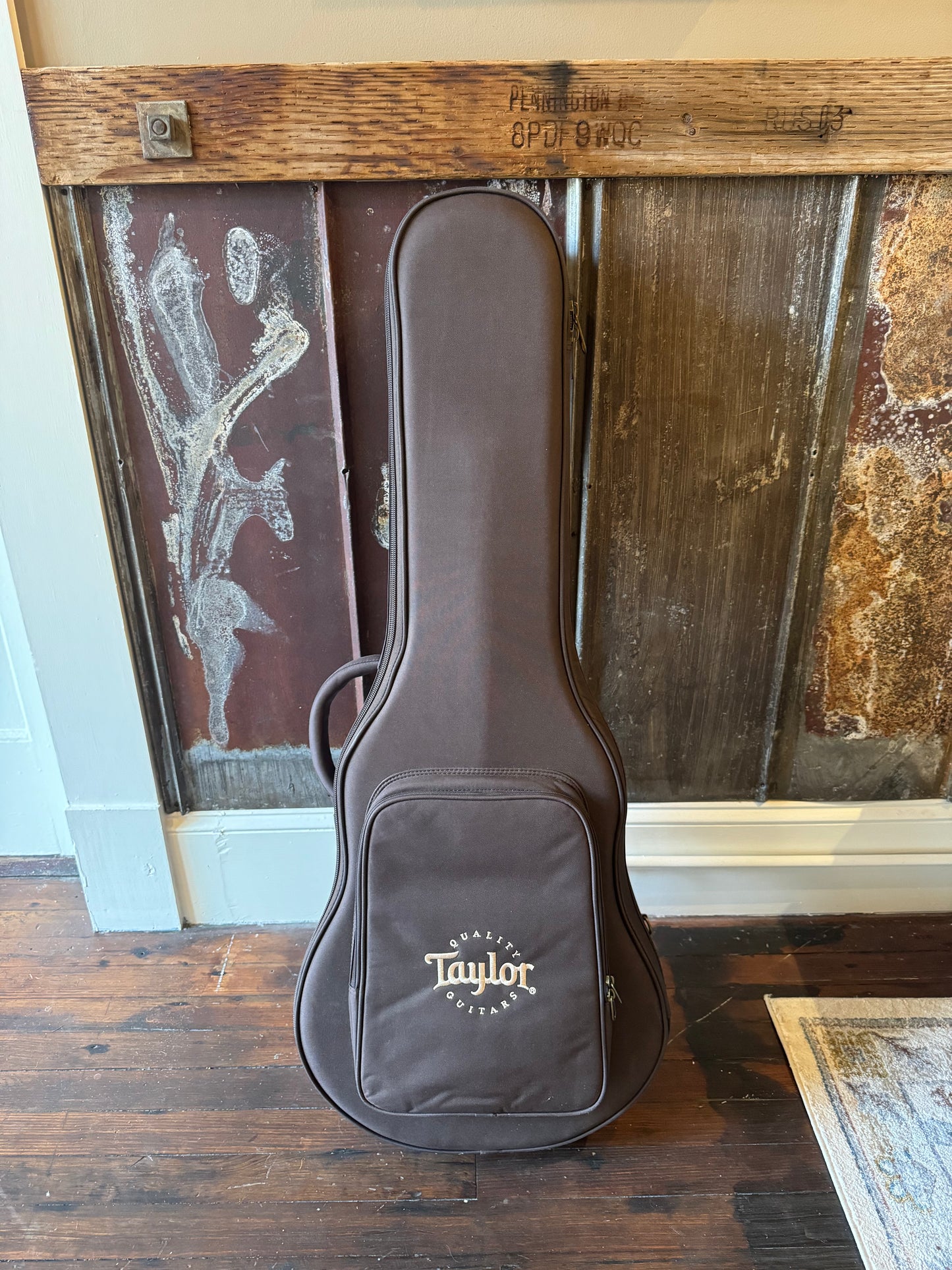 2023 Taylor AD12e-SB