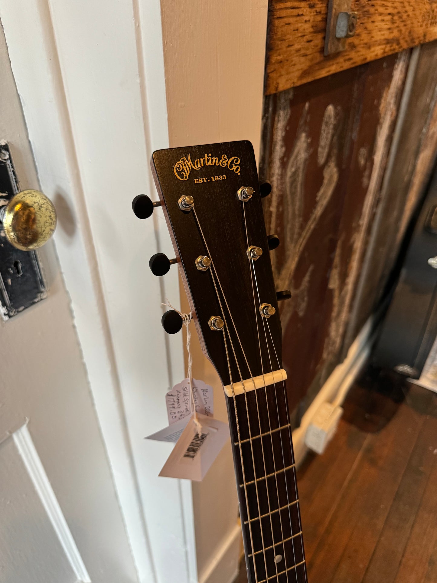 Martin DSS-17 Whiskey Sunset