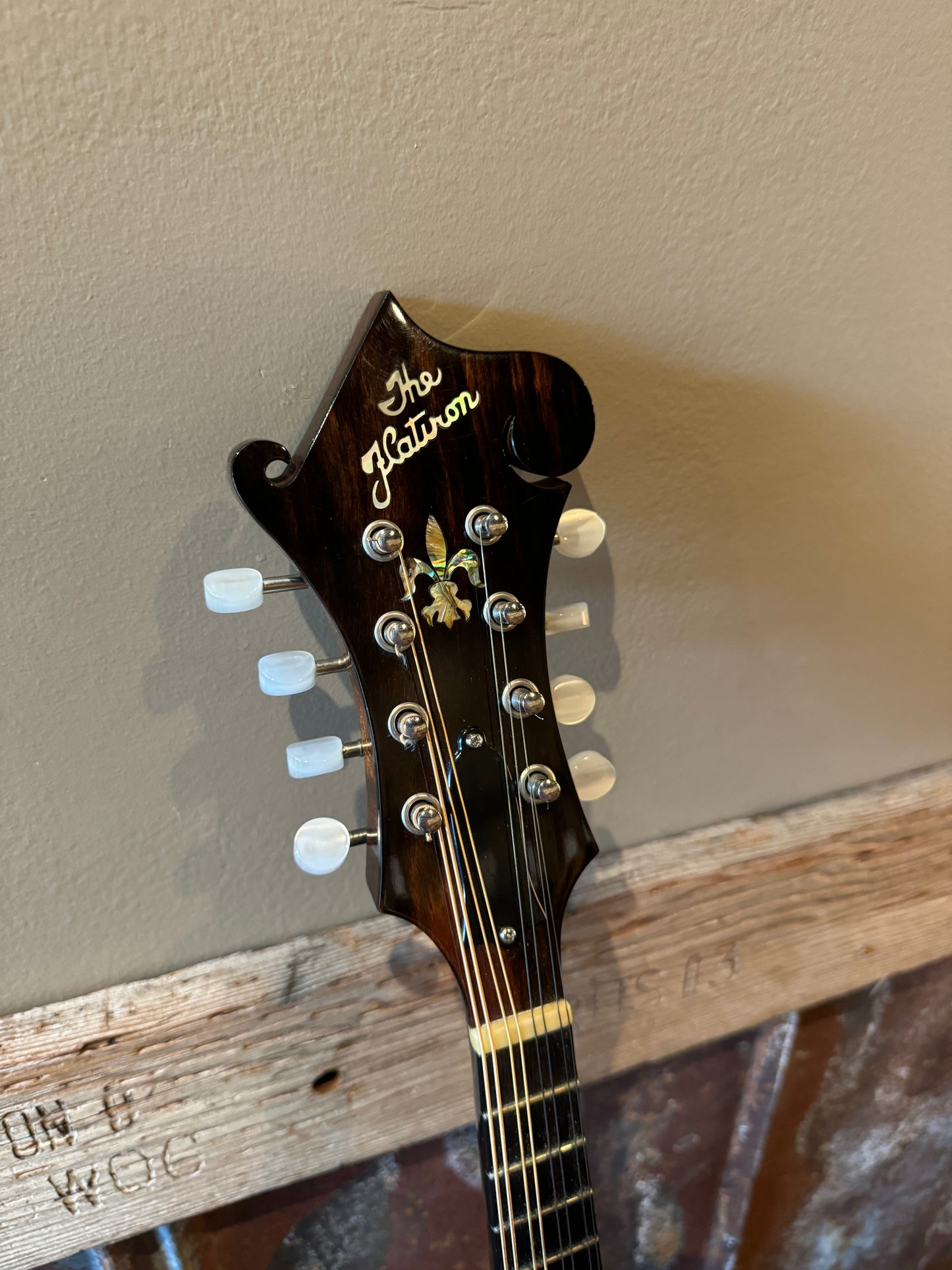 2001 Flatiron by Gibson Mandolin