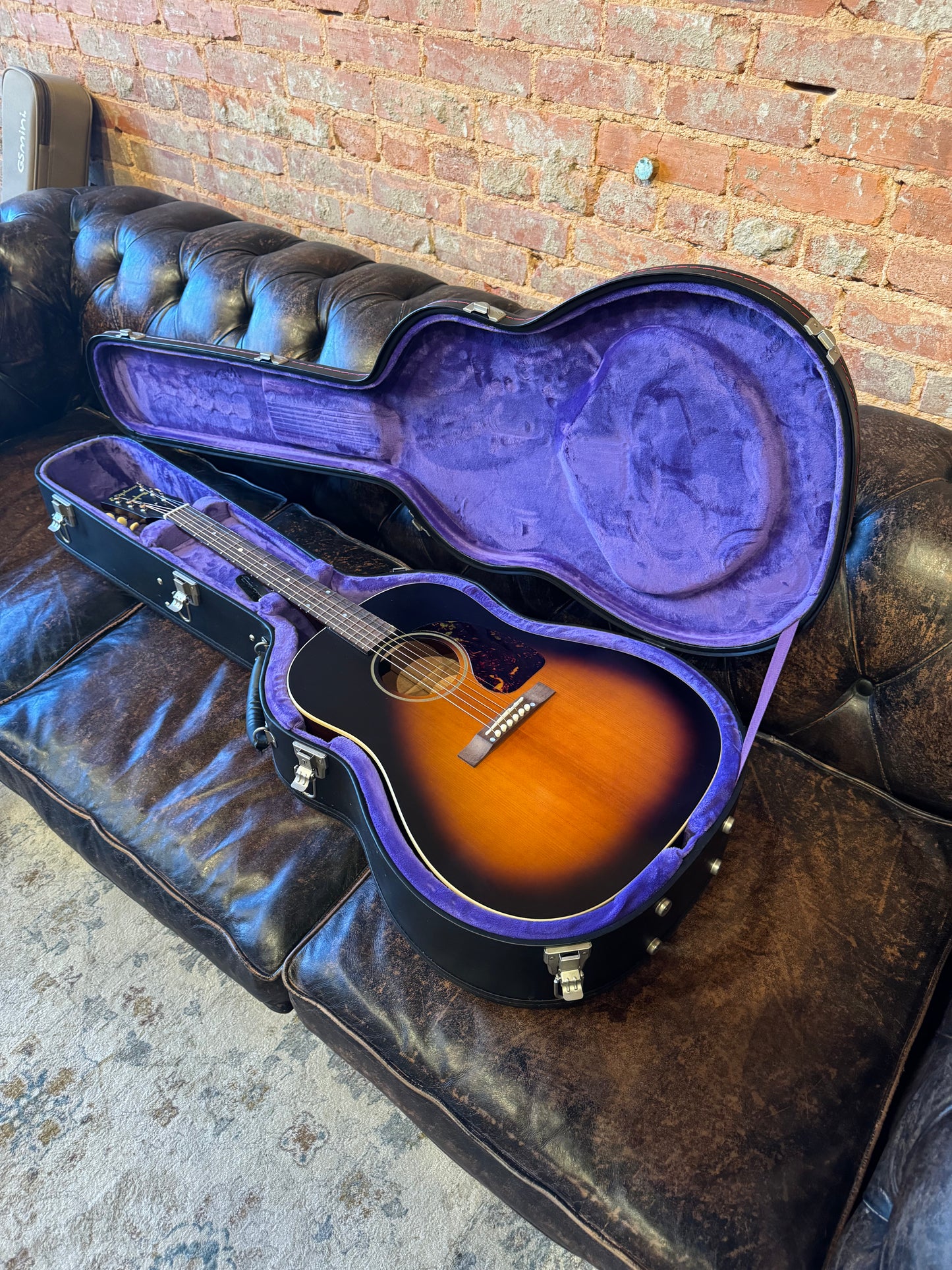Used Epiphone IBG 1942 Banner J-45