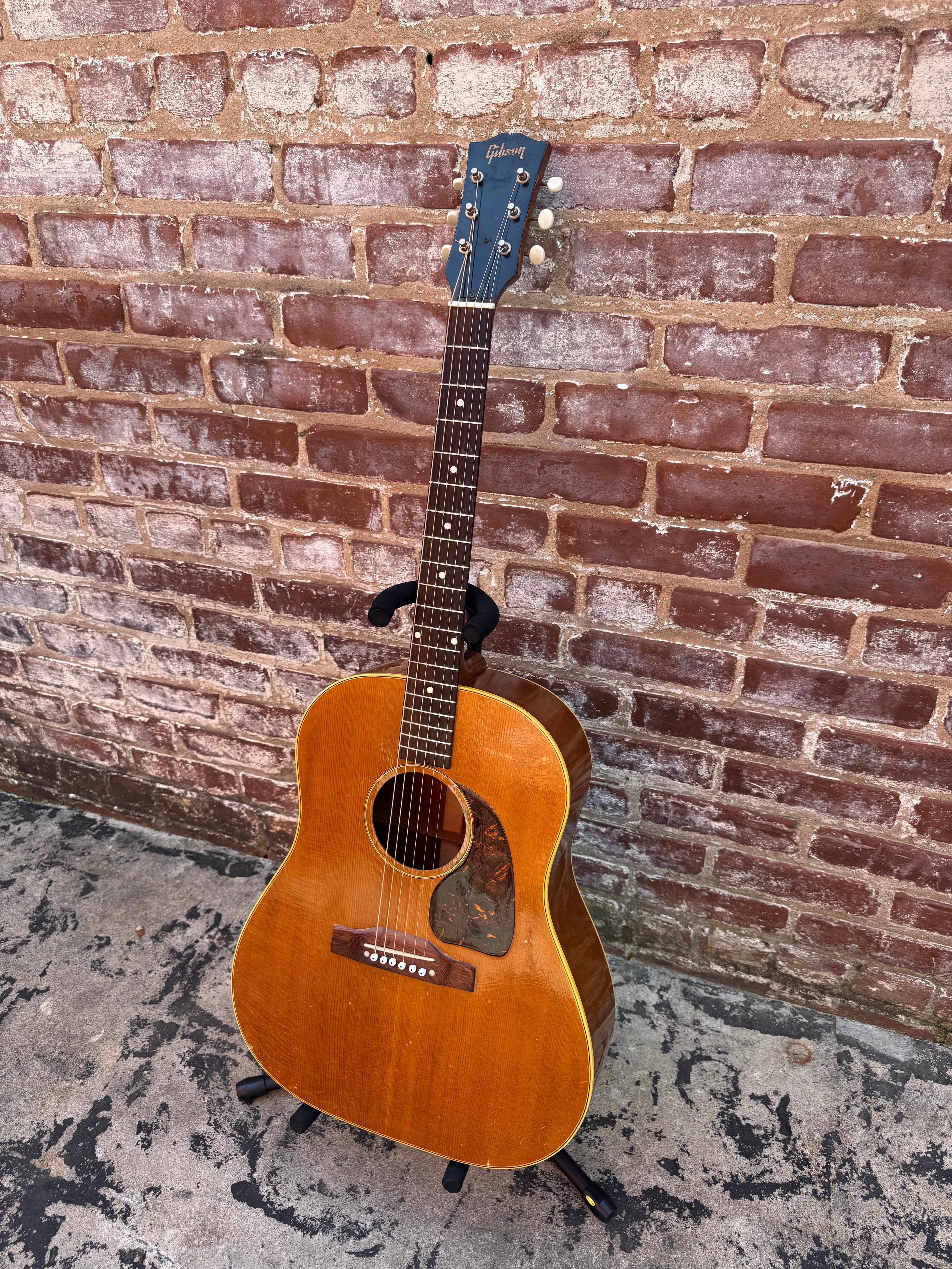 1954 Gibson J-50 – Boss Vintage Guitars-and other fine acoustic