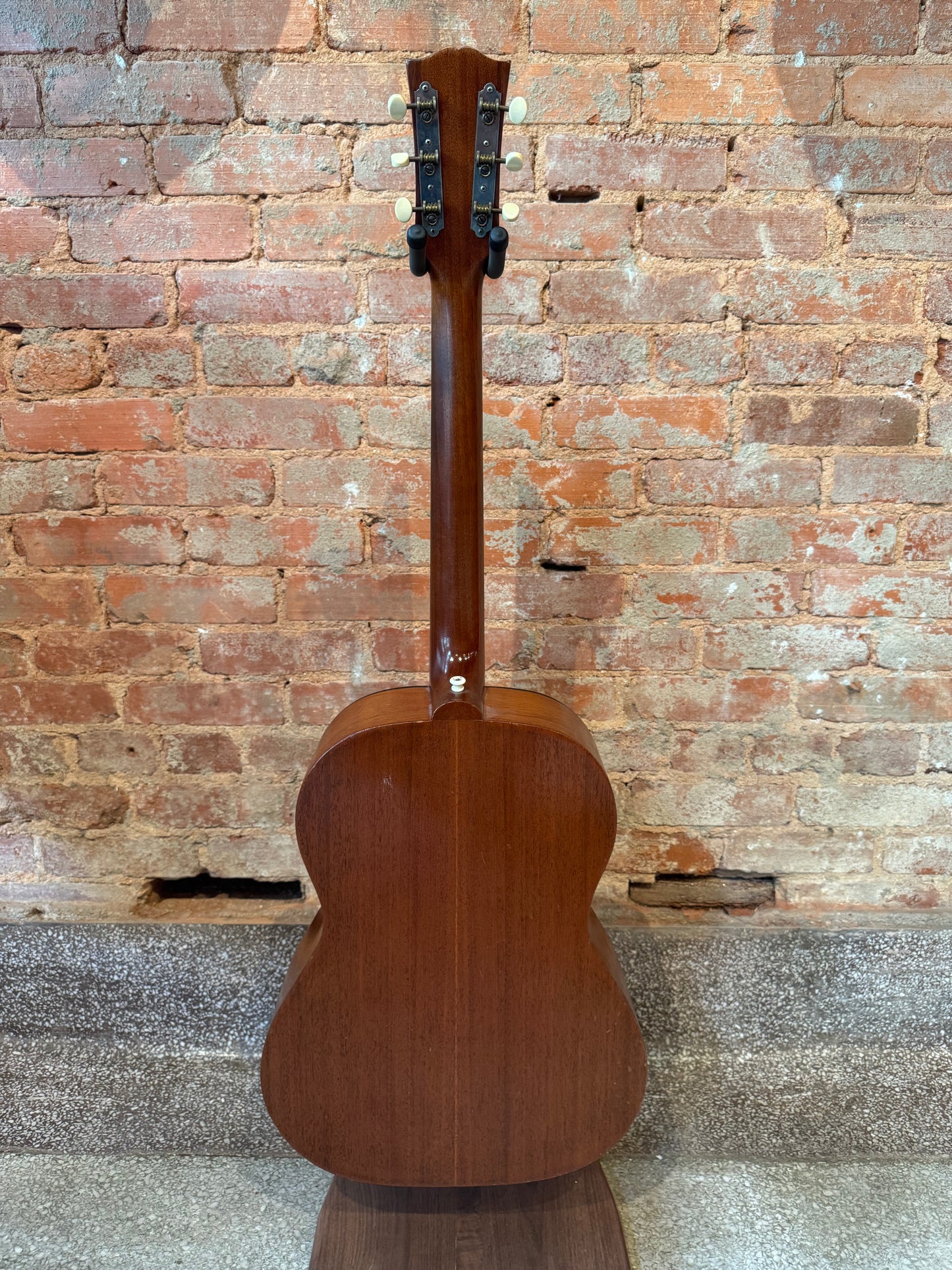 1958 Gibson LG1 (coming soon)