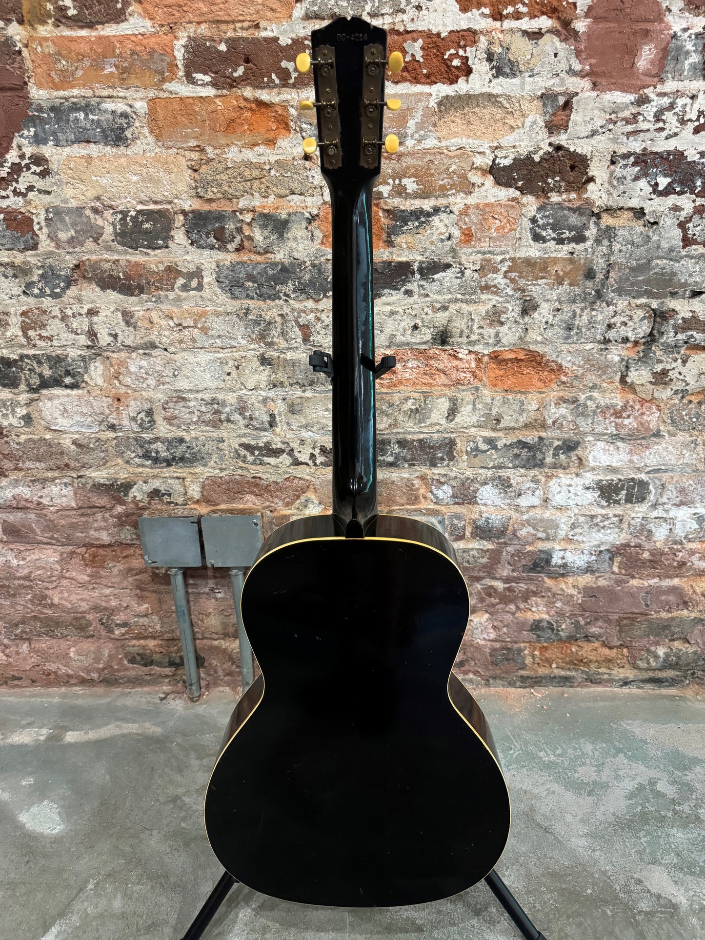 SOLD 1938 Gibson L-0