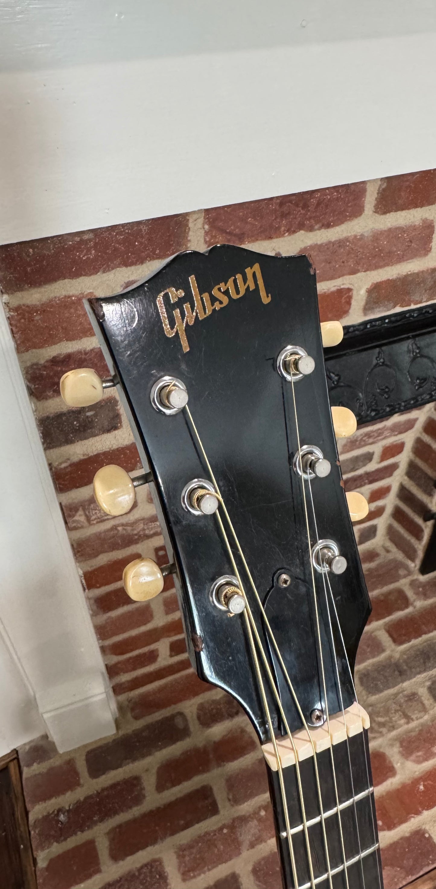 1967 Gibson J-50