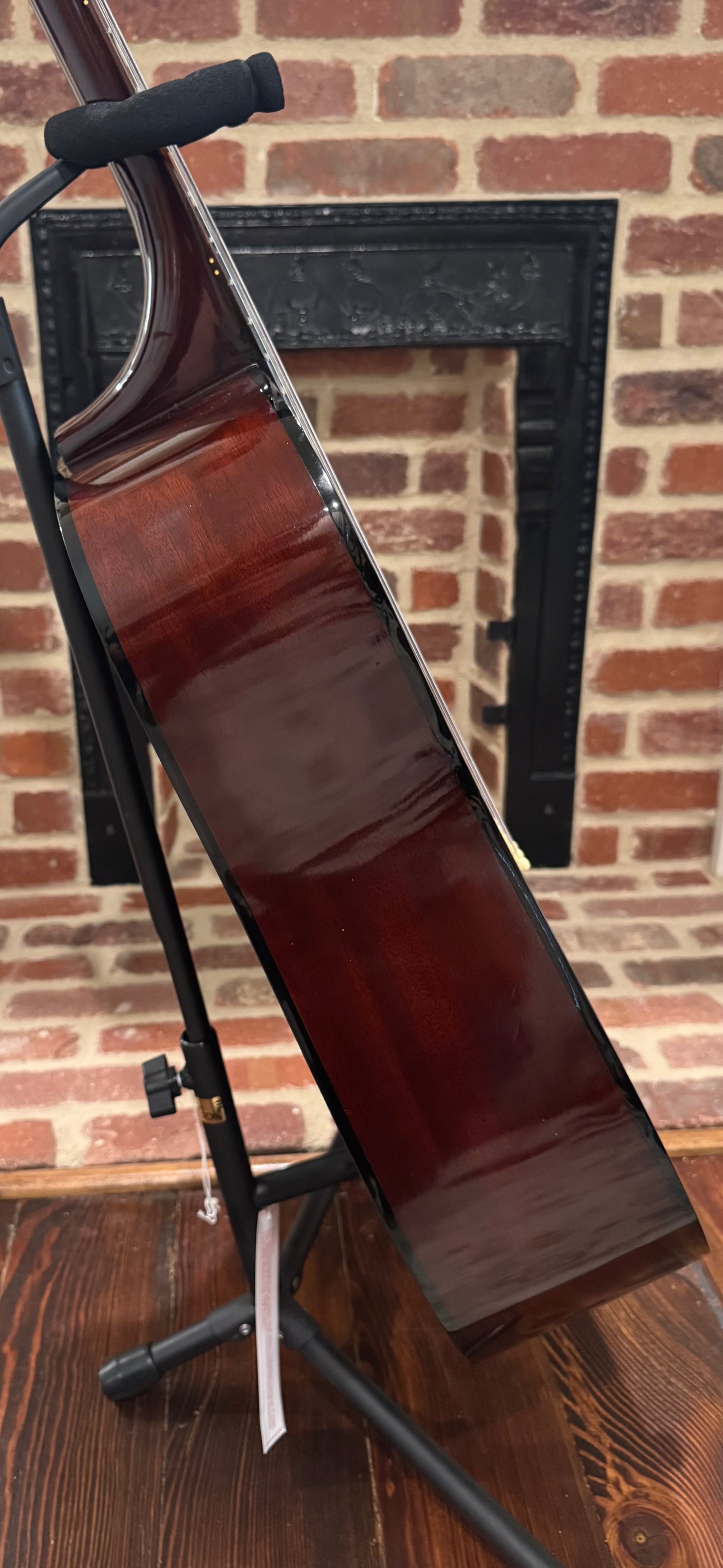 1976 Guild D-25M