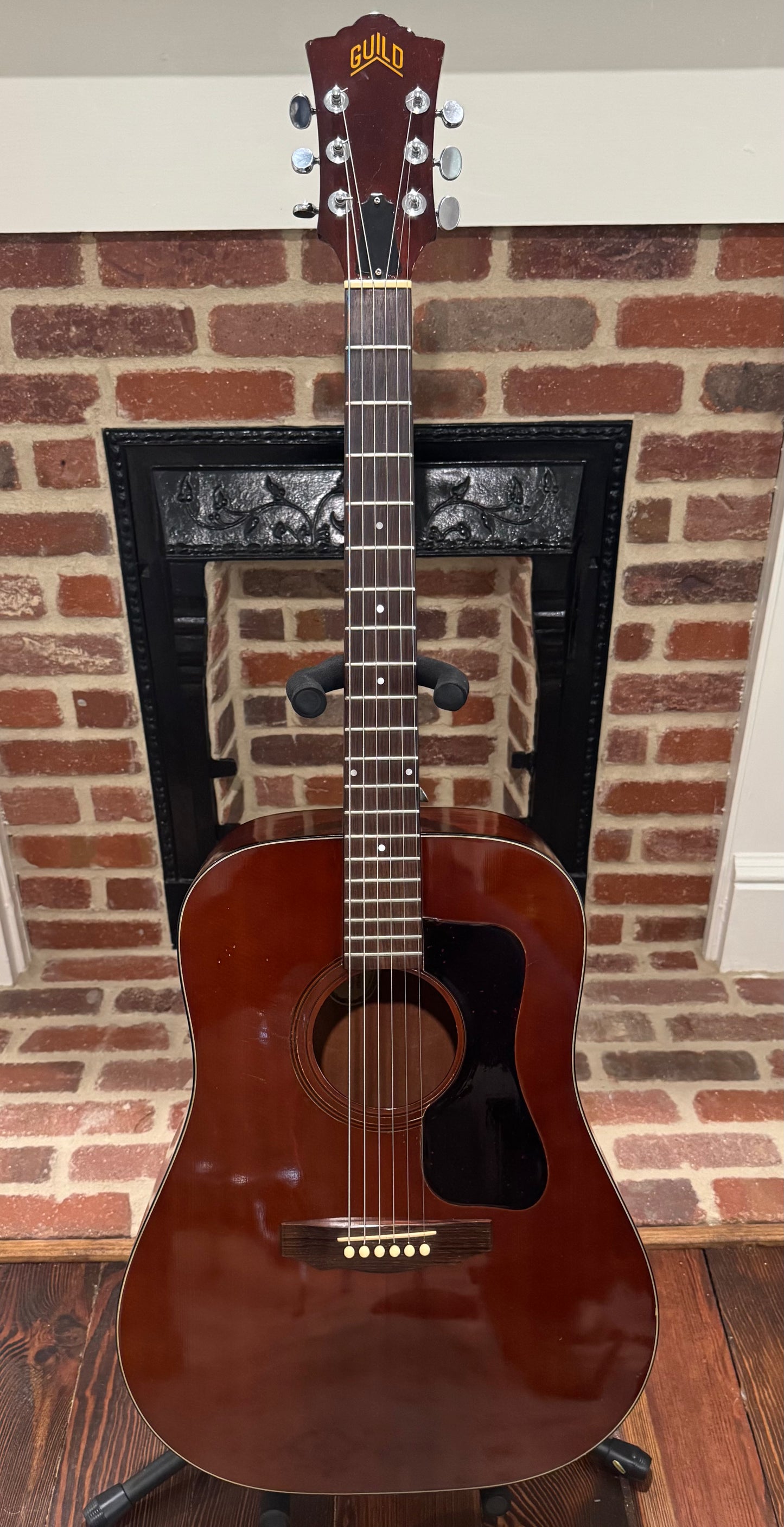 1976 Guild D-25M