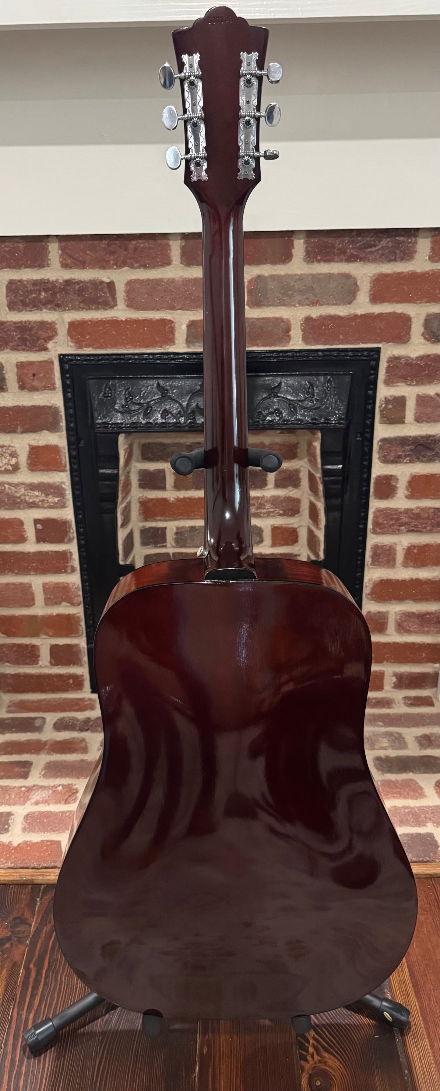 1976 Guild D-25M