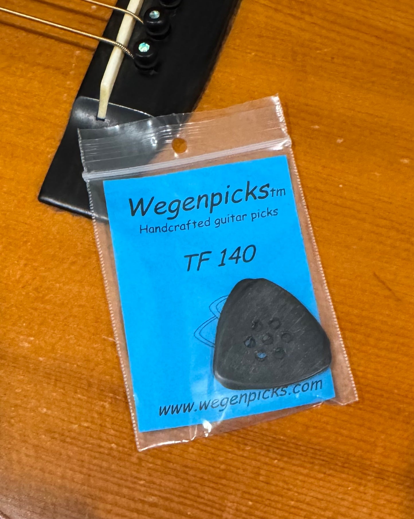 Wegen TF140 Triangular(black)- 2 Pack