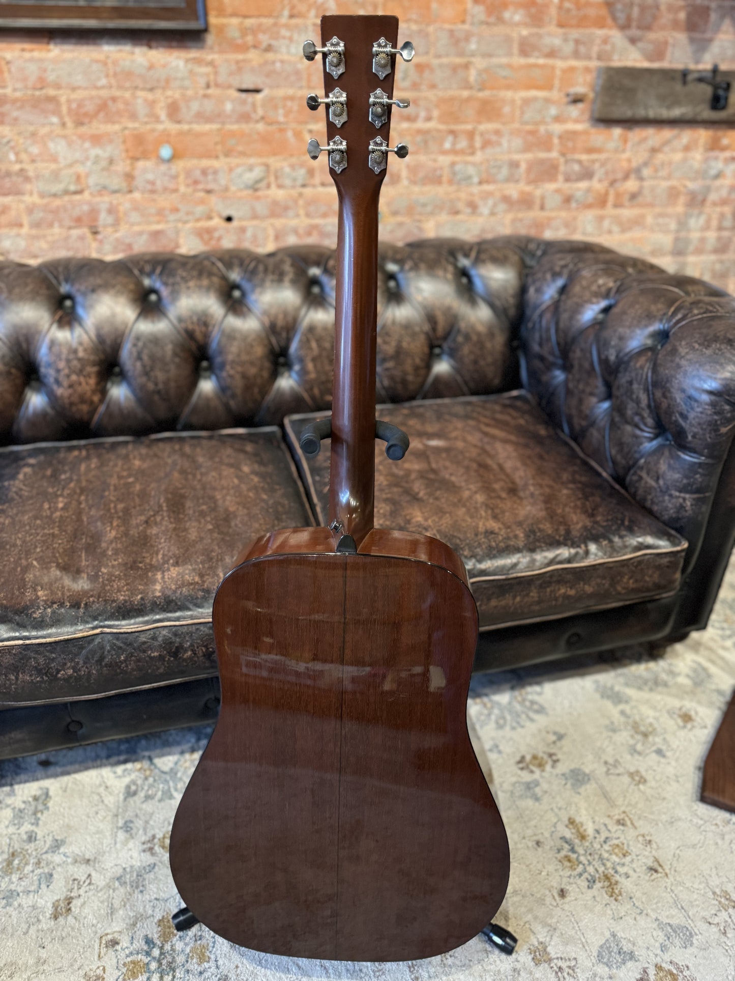 1984 Martin D-18 V (Vintage Series)