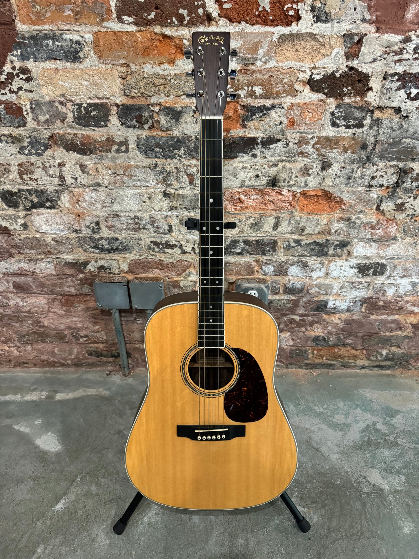 2011 Martin D-16 RGT 50th Anniversary(like new)