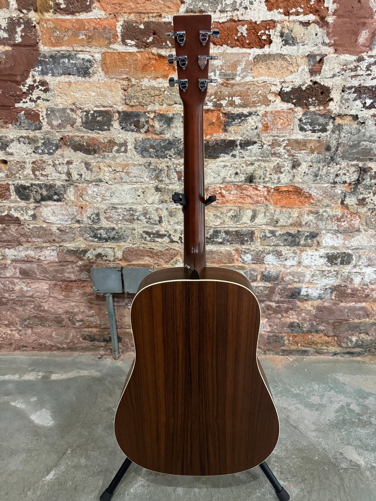 2011 Martin D-16 RGT 50th Anniversary(like new)