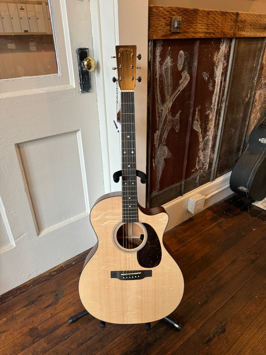 Martin GPC-16E Mahogany