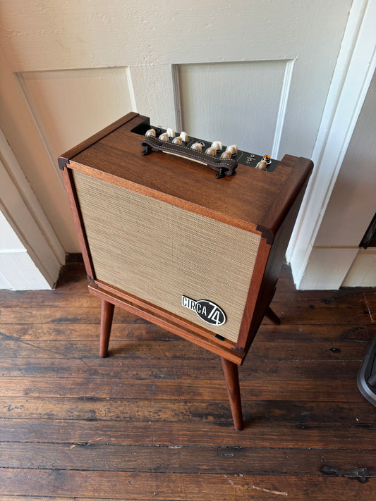 Taylor Circa 74 Amp - Mahogany