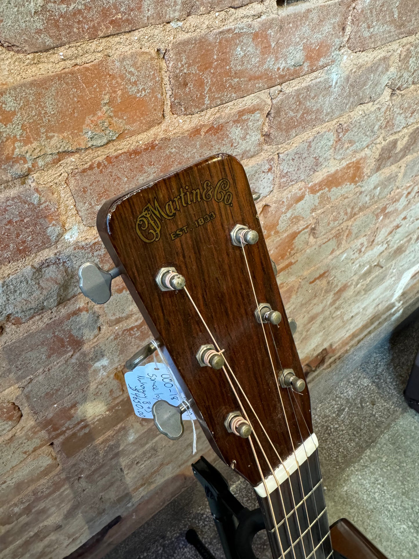 1964 Martin 000-18