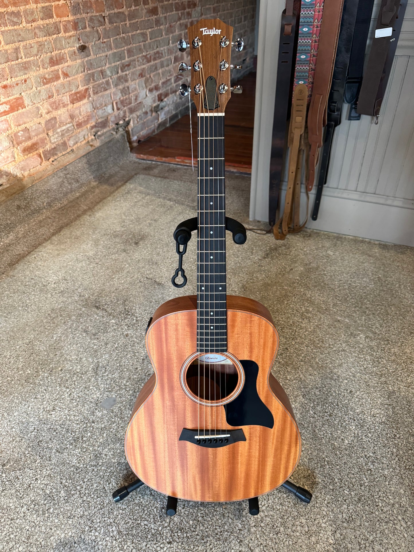 Taylor GS Mini-e Mahogany