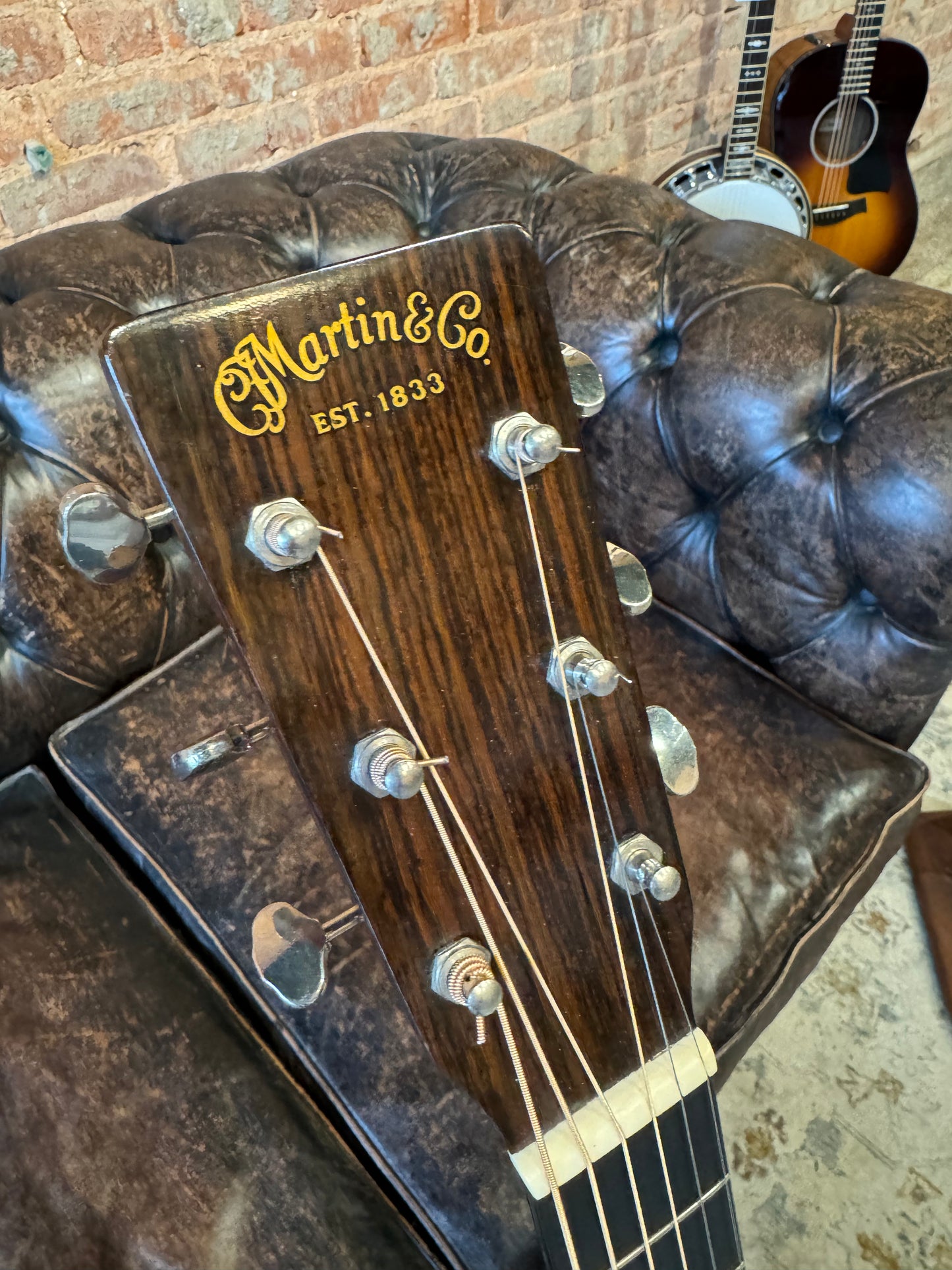 1984 Martin D-18 V (Vintage Series)