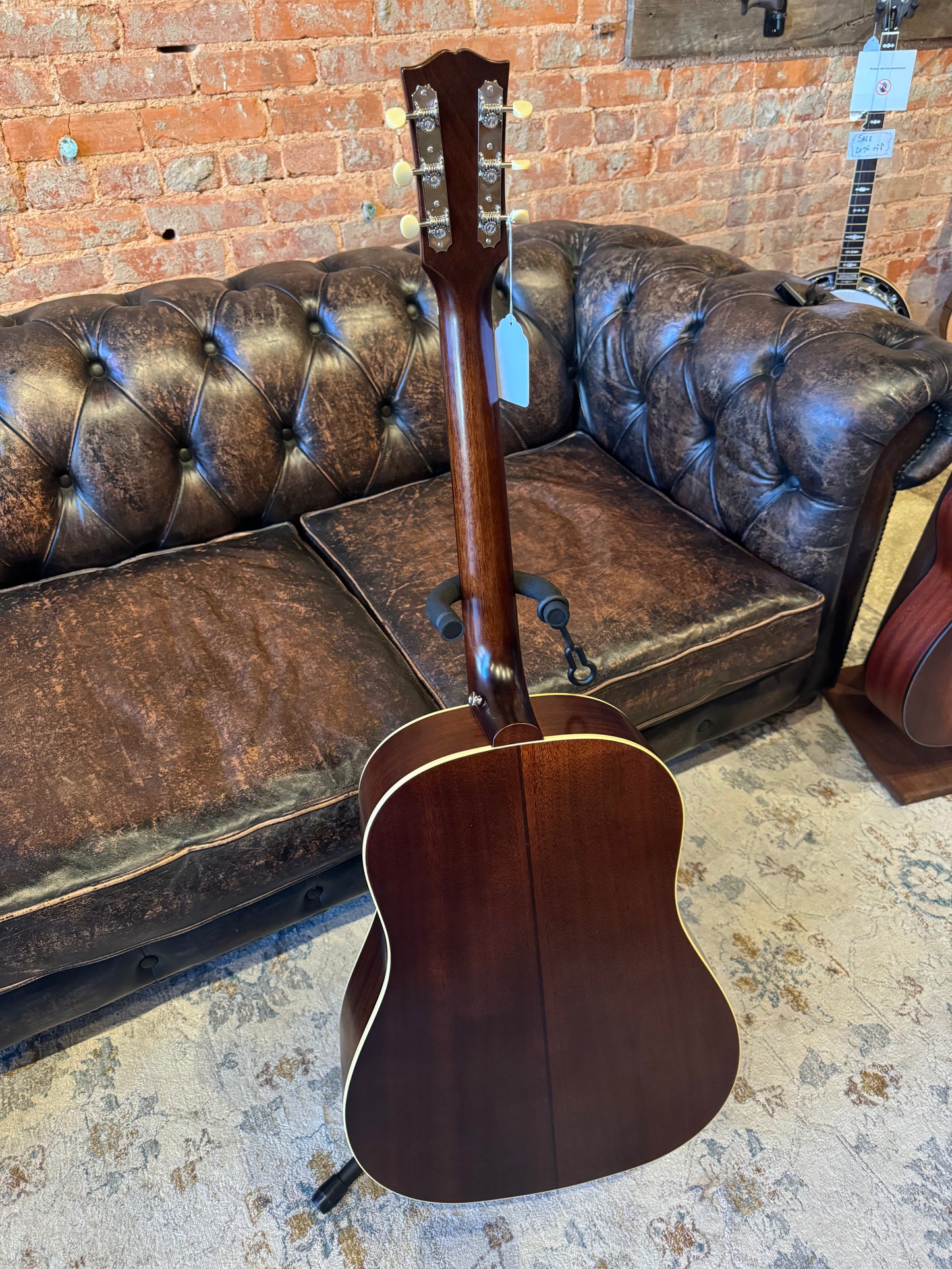Used Epiphone IBG 1942 Banner J-45