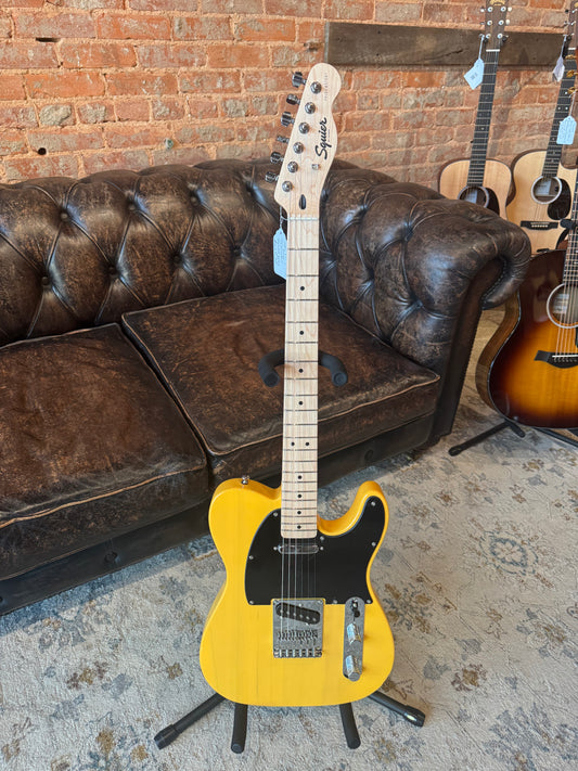 Used Squire Telecaster w/upgraded gig bag