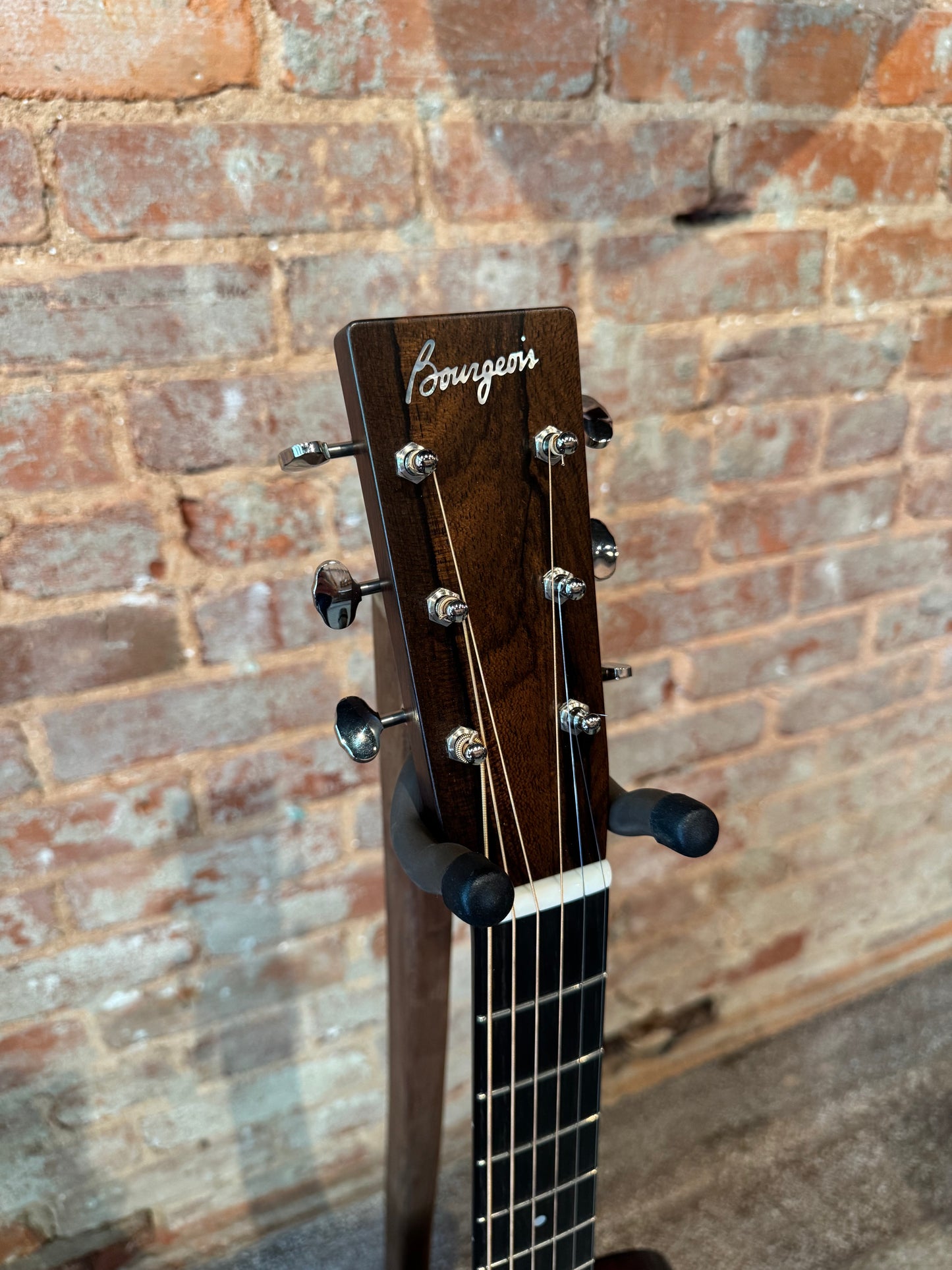 Bourgeois Country Boy OM Professional Series