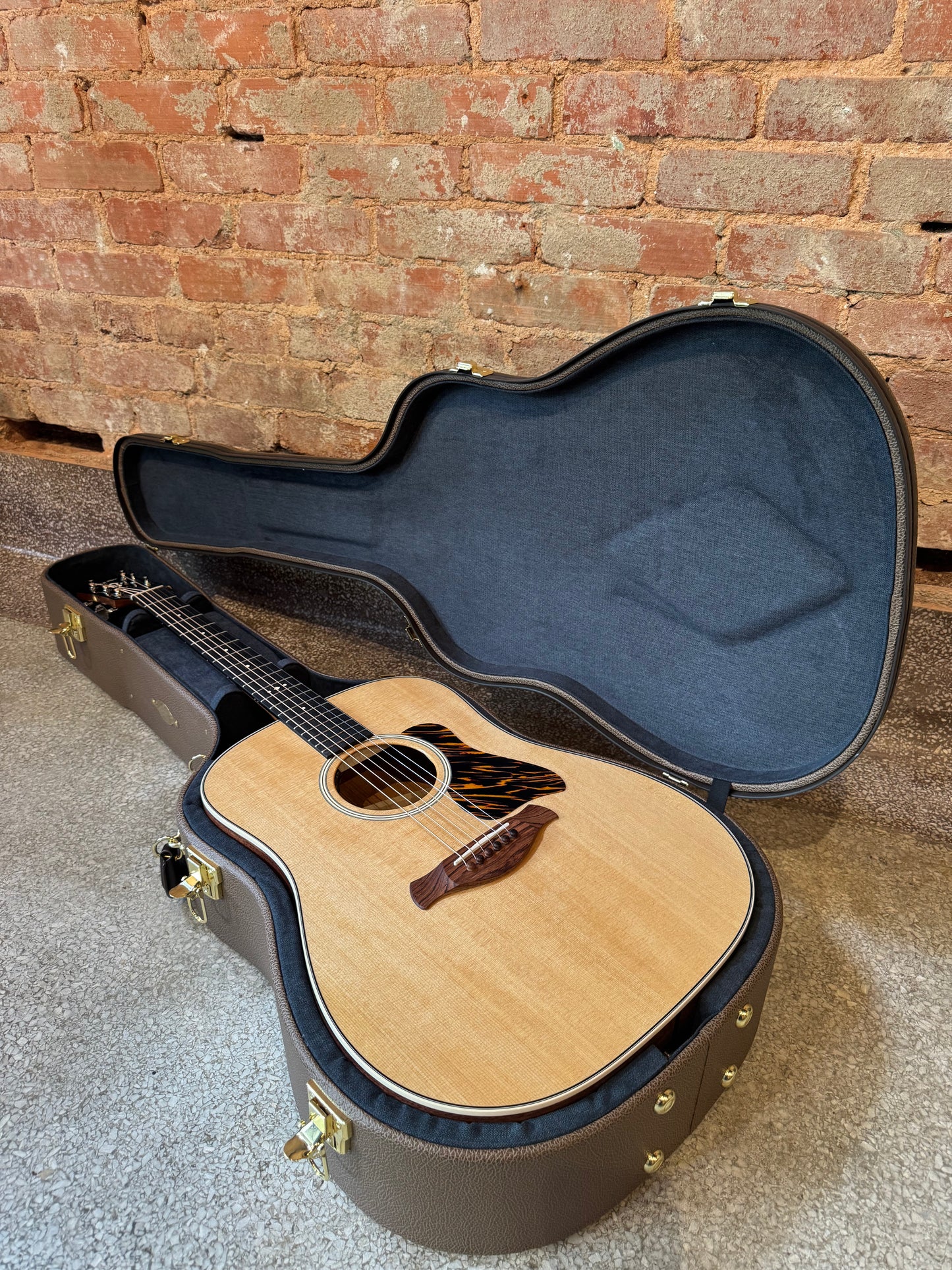Taylor 510e Gold Label