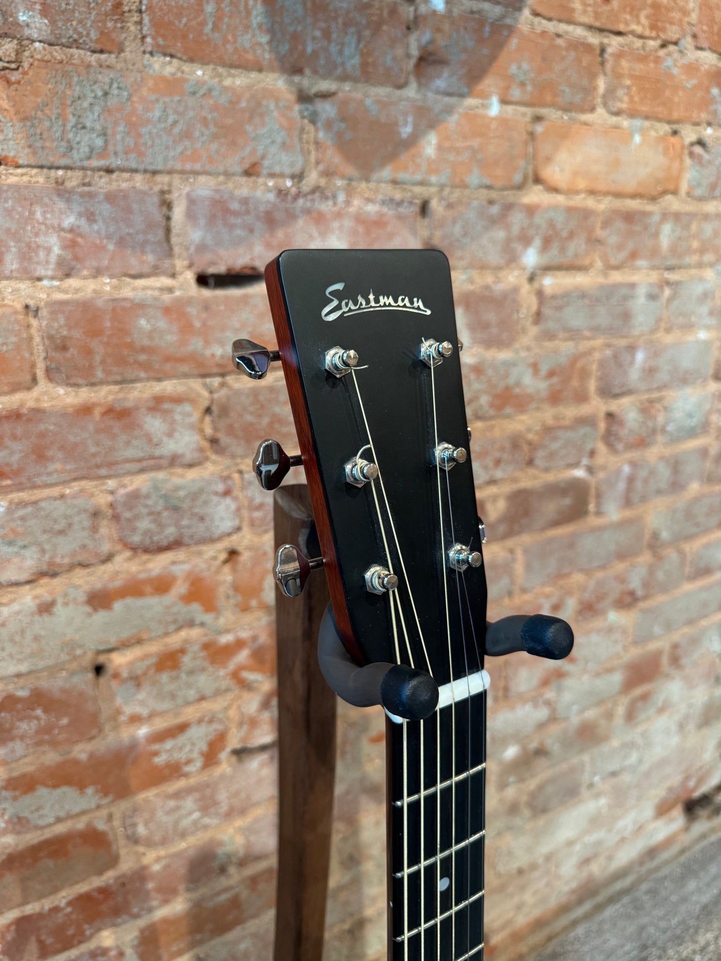USED 2021 Eastman E10-OM-TC