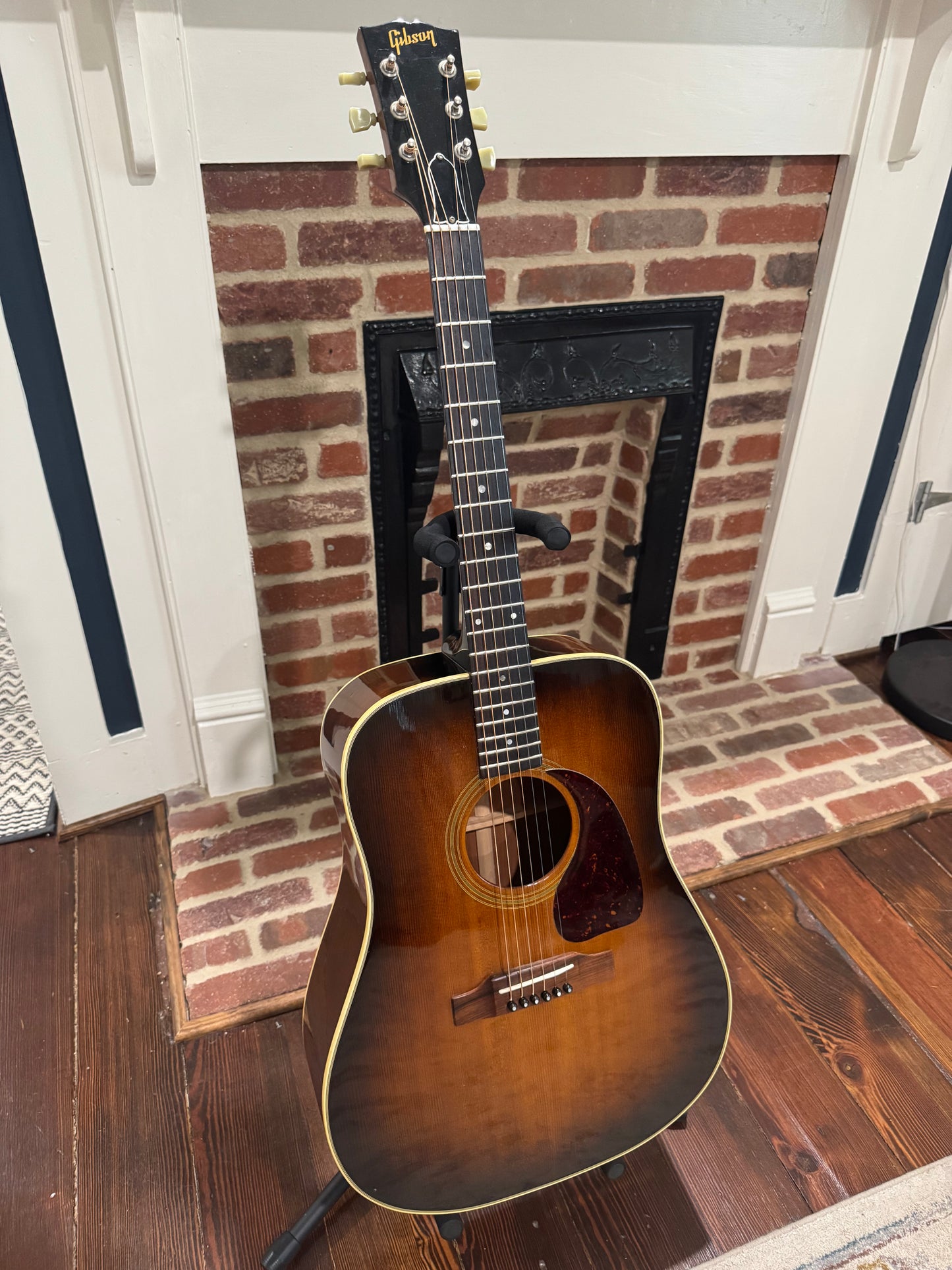 1985 Gibson J-30